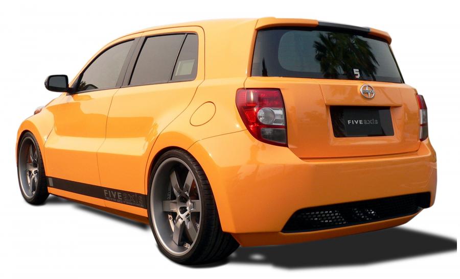  Scion xD Widebody by Five Axis 2007 года  (фото 2 из 3)